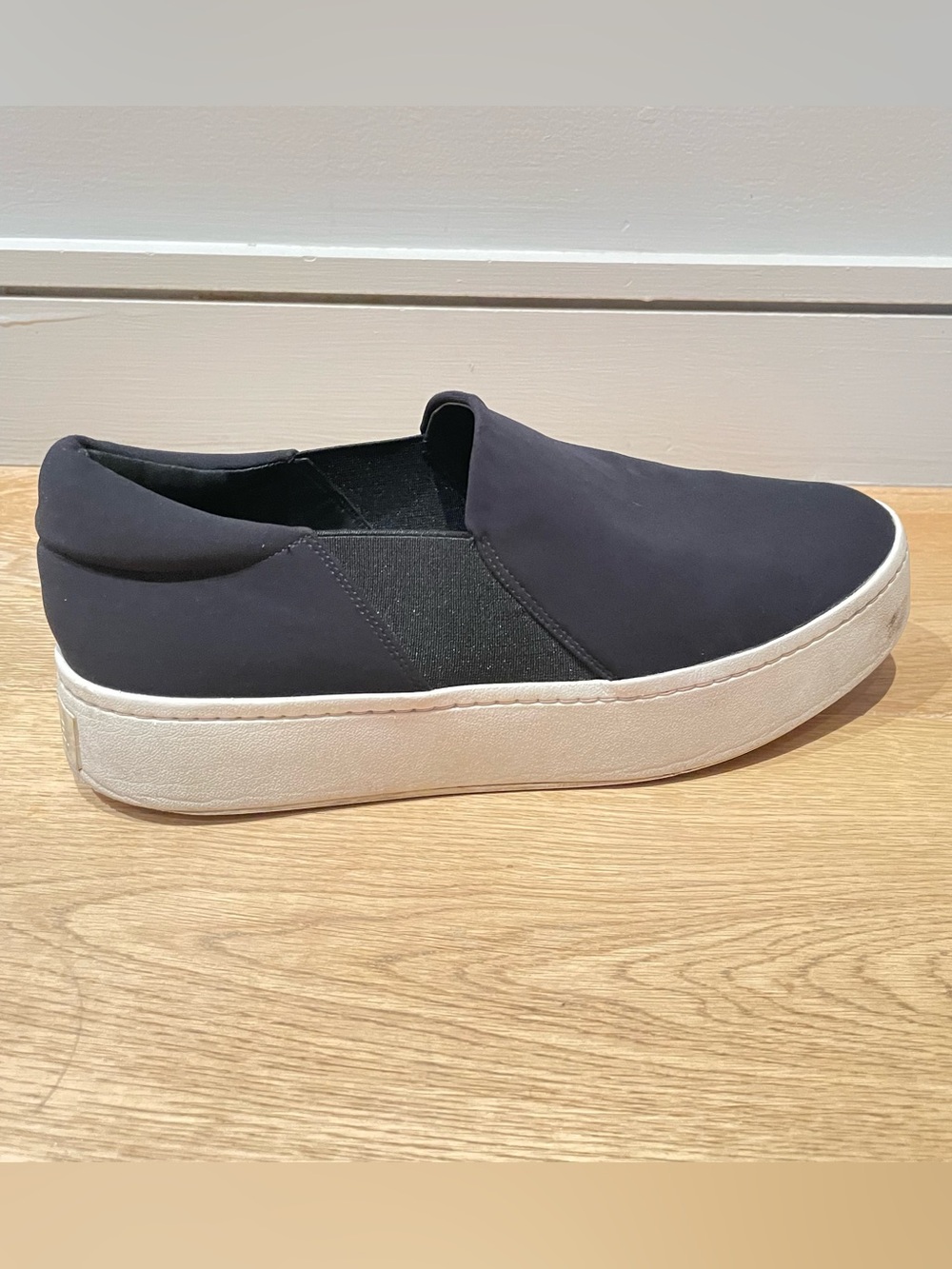 Vince- Warren Platform Slip-On Sneakers